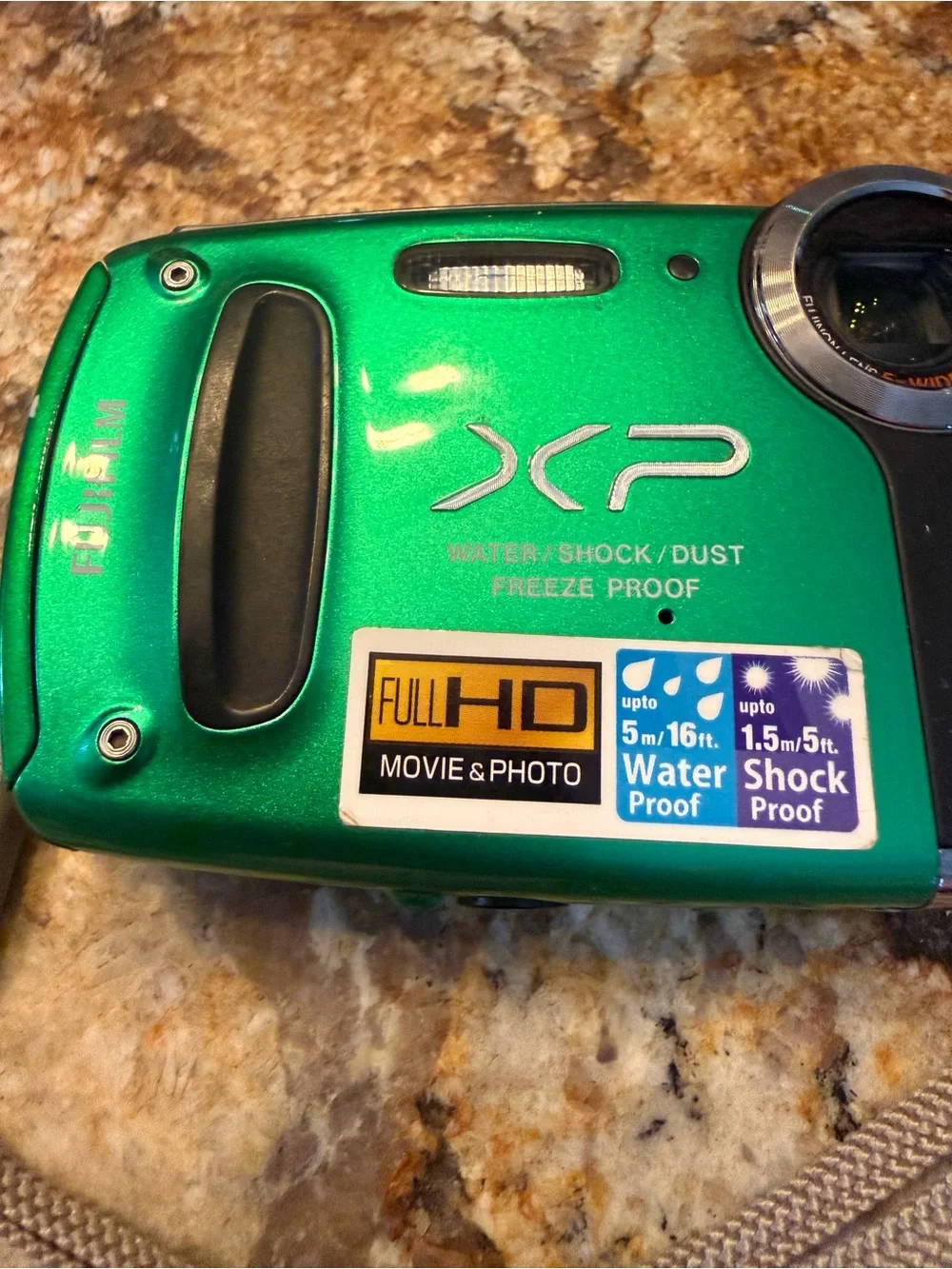 Fujifilm FinePix XP50 14MP Water/Shock/Dust/FreezeProof Digital Camera Green